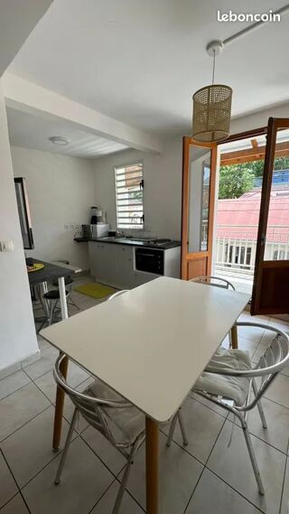  Chambre  louer 1 pice 59 m Basse-terre