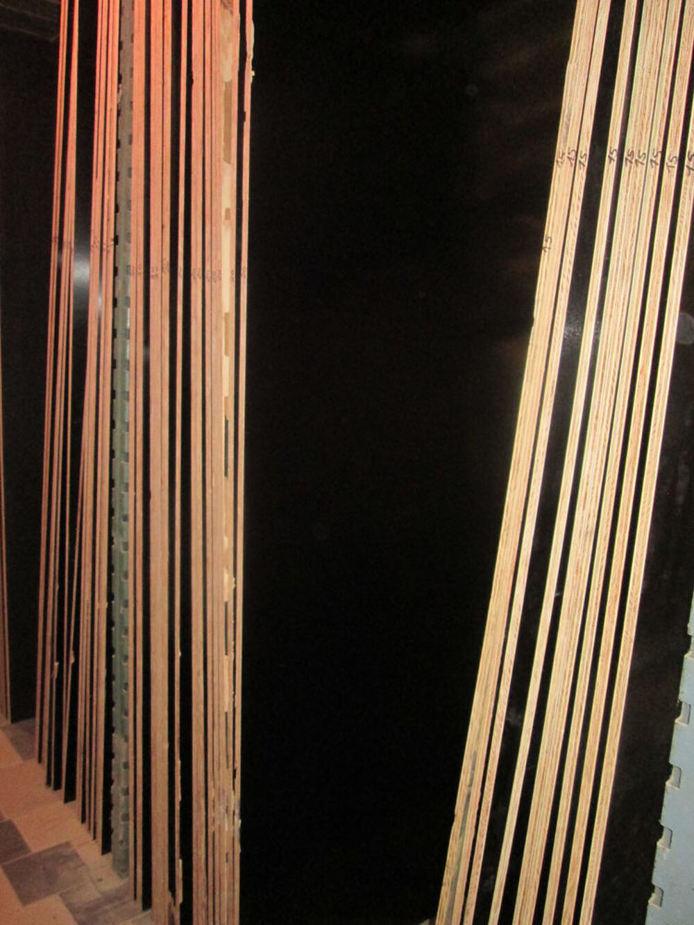 CONTREPLAQUE PANNEAU NOIR Bricolage