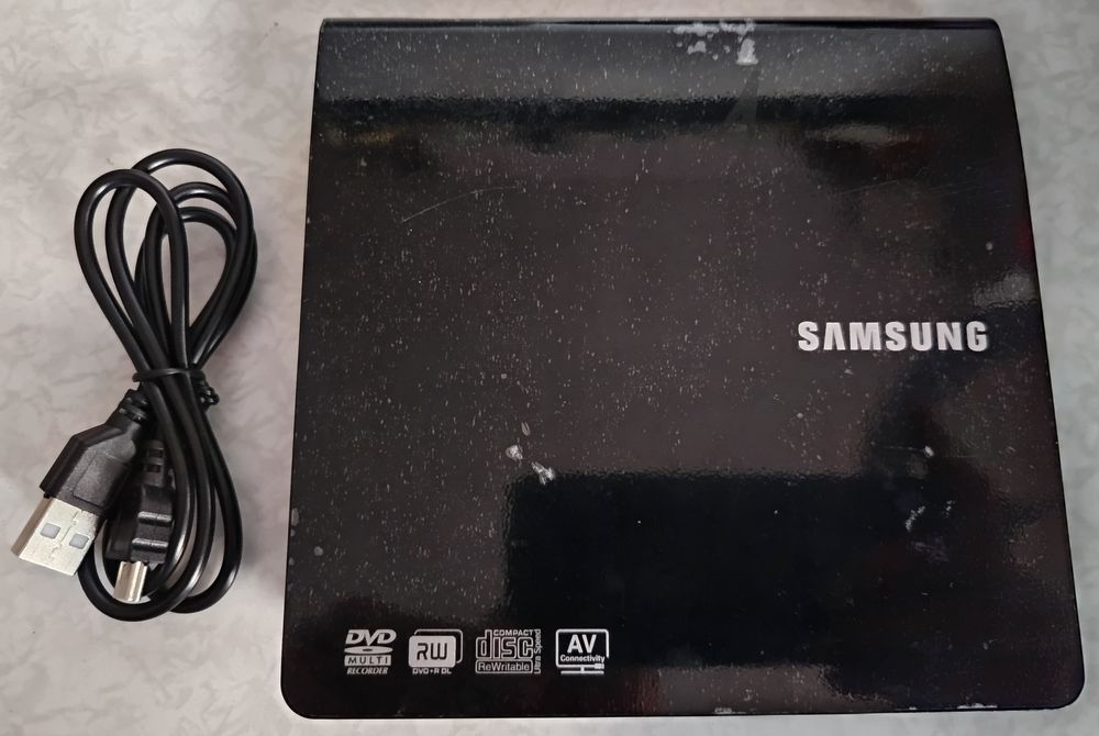 Lecteur Graveur DVD DL Samsung 24x SE-208DB/TSBS Externe Matériel informatique