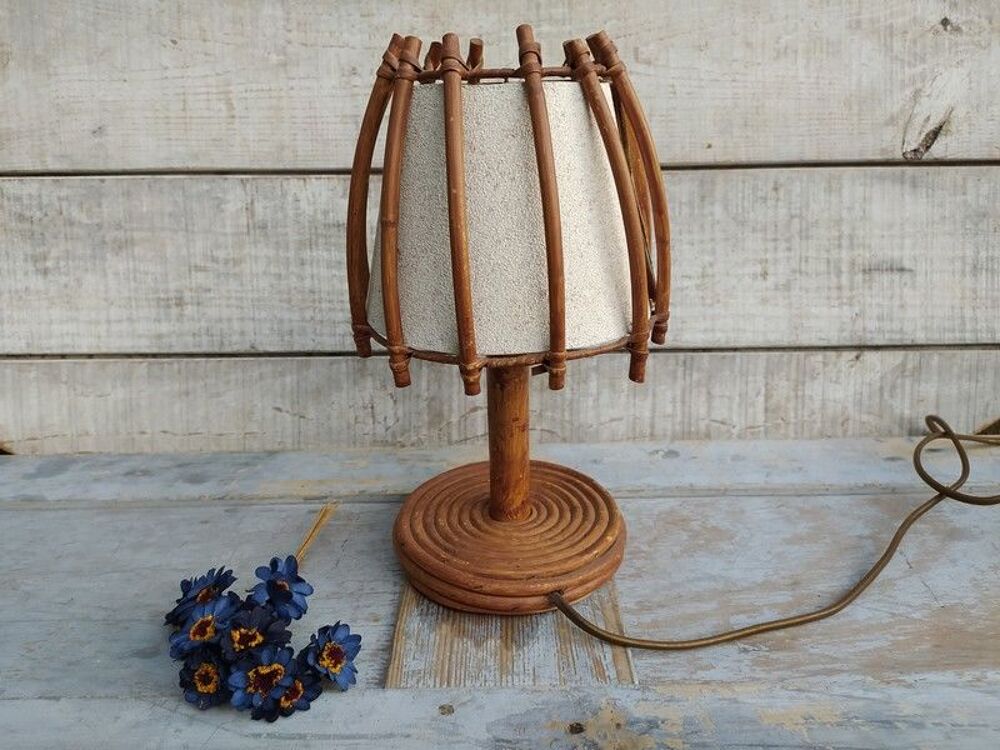 Lampe Rotin Bambou Vintage Sognot 
Décoration