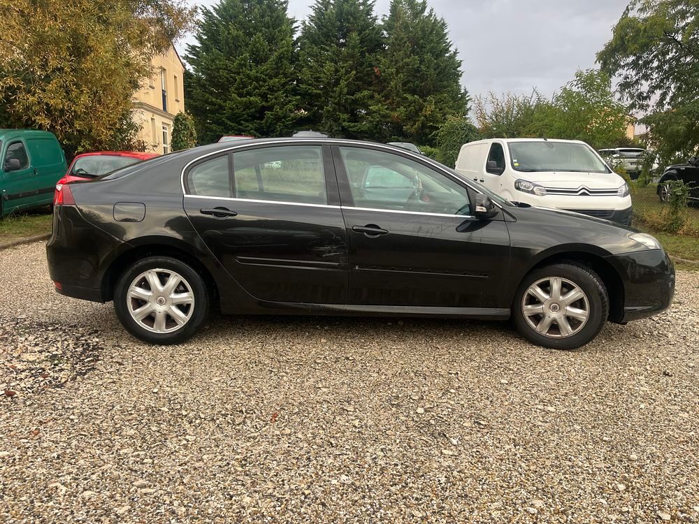 Laguna III 1.5 dCi 110 eco2 Authentique 2009 occasion 33530 Bassens