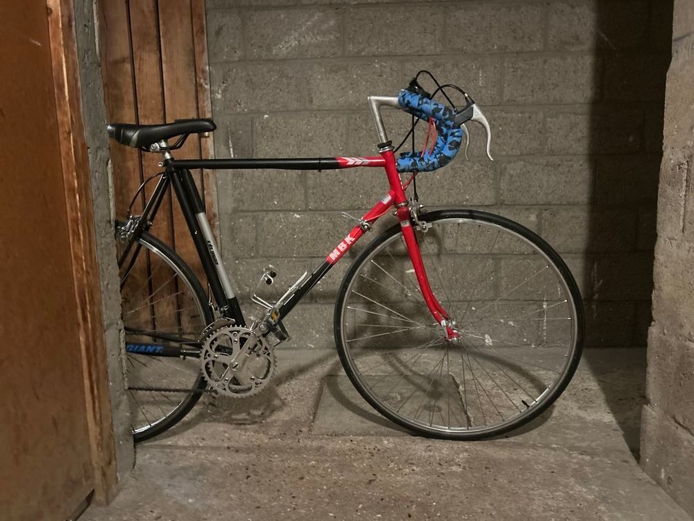 V&eacute;lo course MBK vintage
Vélos