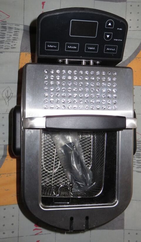 Friteuse Brandt FRI-2100E 0 Vernouillet (28)