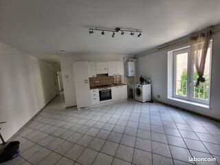  Appartement à louer 4 pièces 100 m² Nancy