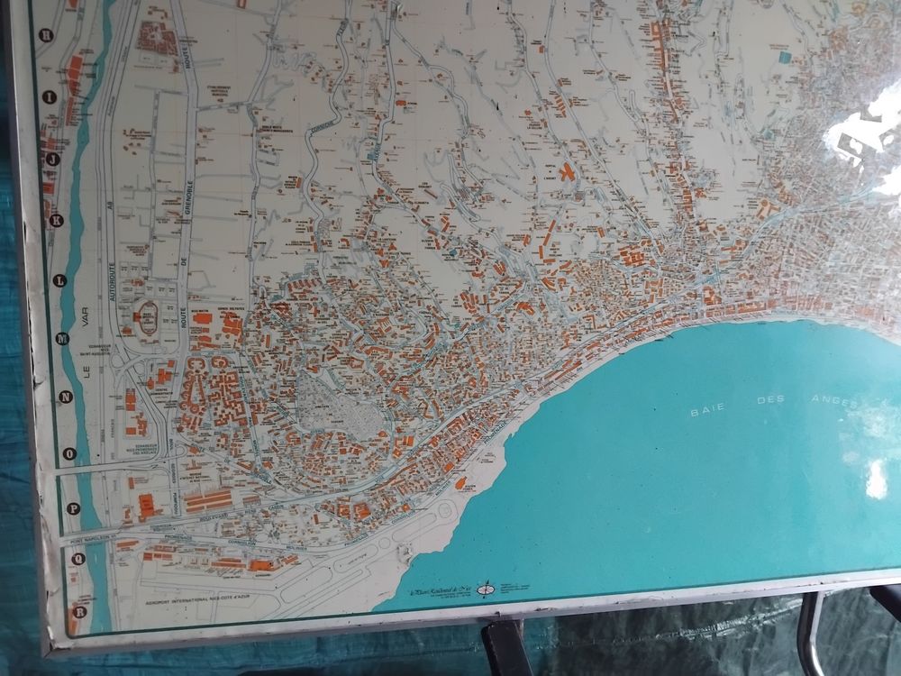 PLAN r&eacute;sidentiel encadr&eacute;e Nice 