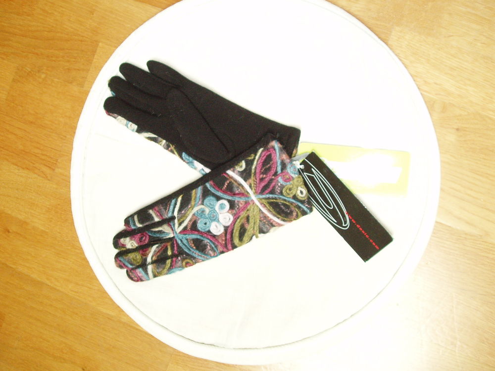 GANTS DESIGUAL Femme NEUFS Taille M Vêtements