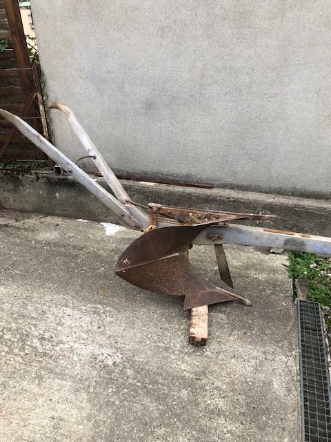 charrue brabans 0 Albertville (73)