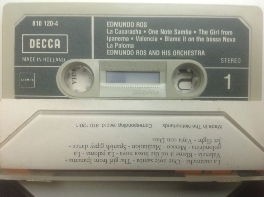 EDMUNDO ROS CASSETTE AUDIO Envoi Possible
CD et vinyles