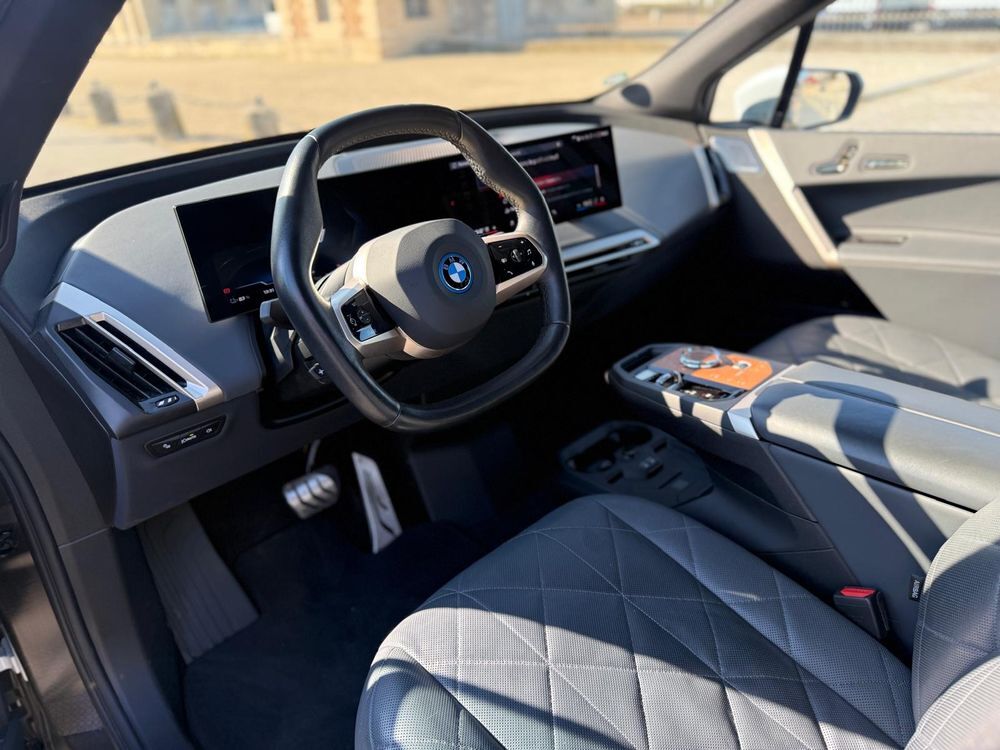 iX BMW IX (I20) XDRIVE60 M60 544 111 KWH 2023 occasion 75015 Paris