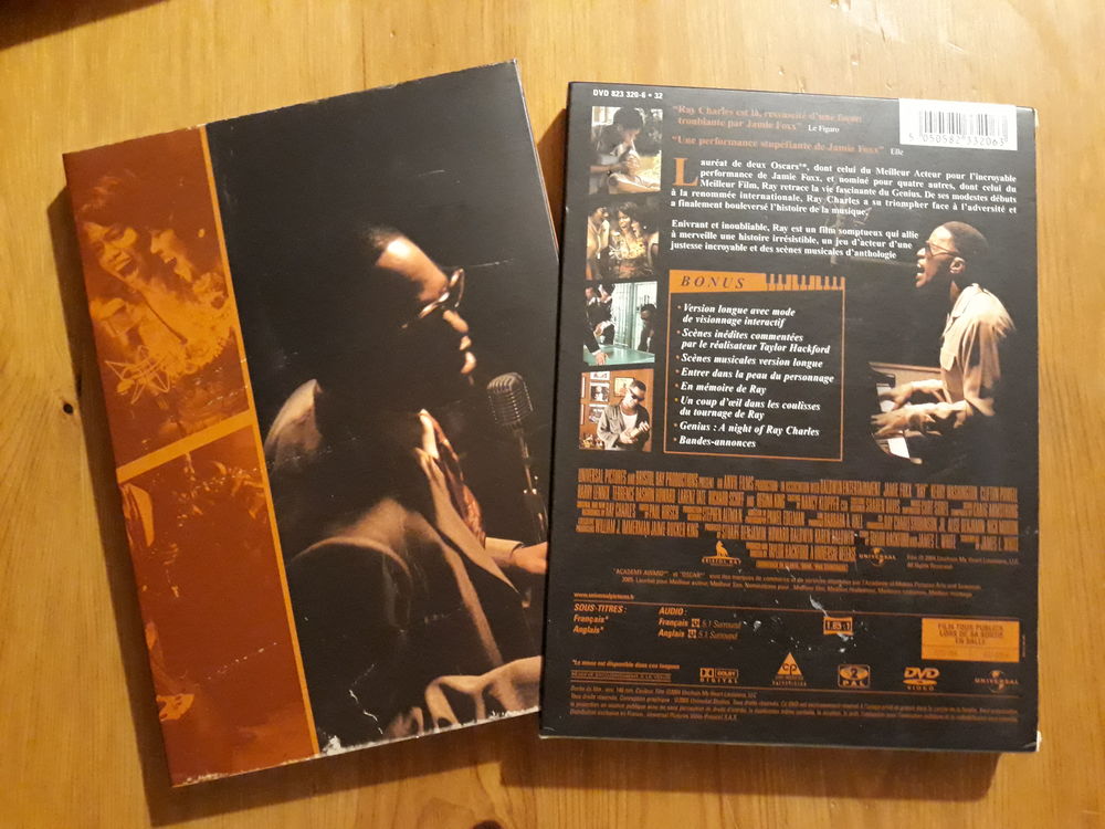 Coffret DVD Edition Collector "Ray Charles" - avec Jamie Fox DVD et blu-ray