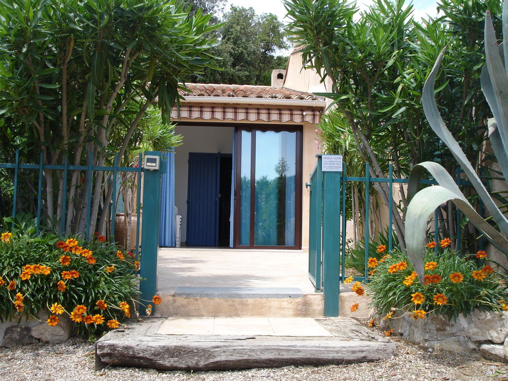   Ste-Maxime. Maison mitoyenne avec terrasse jardin vue mer Provence-Alpes-Cte d'Azur, Sainte-Maxime (83120)