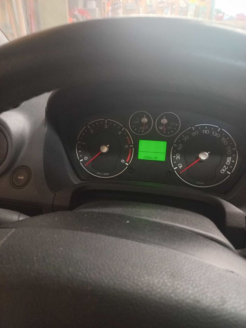 Pi&egrave;ces d&eacute;tach&eacute;es auto  occasion 52800 Nogent