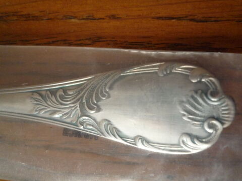 Fourchettes et couteaux  dessert 450 Taverny (95)