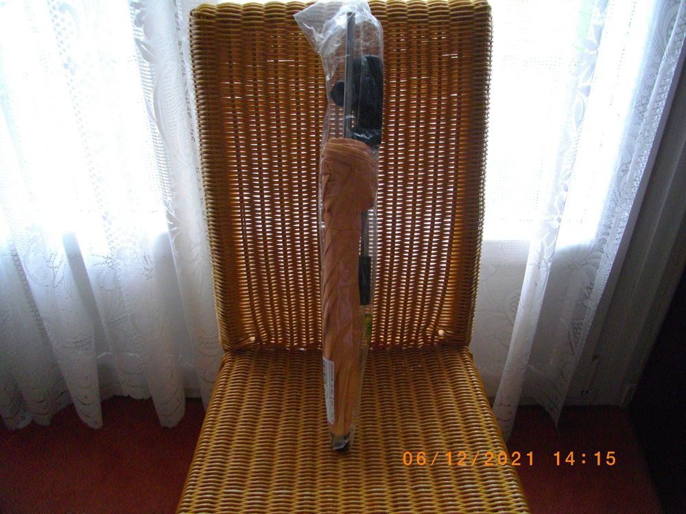 OMBRELLE (PARASOL) ANTI UV POUR POUSSETTE Puériculture