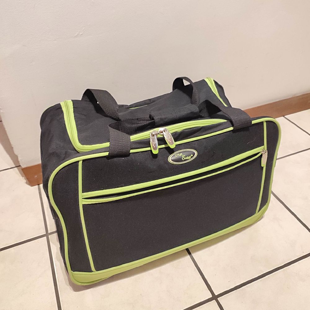 Valise, Sac de voyage &agrave; roulettes Maroquinerie