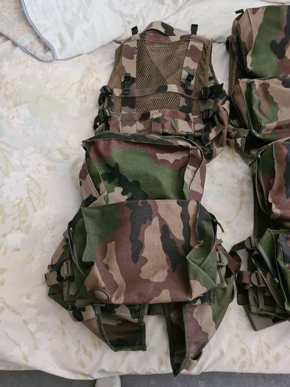 Gilets D'Airsoft - Paintball - Chasse - P&ecirc;che Type TTA Arm&eacute;e Sports