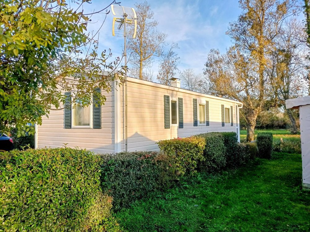 Vente Chalet Mobil-home habitable � l'ann�e dans camping Genouill�