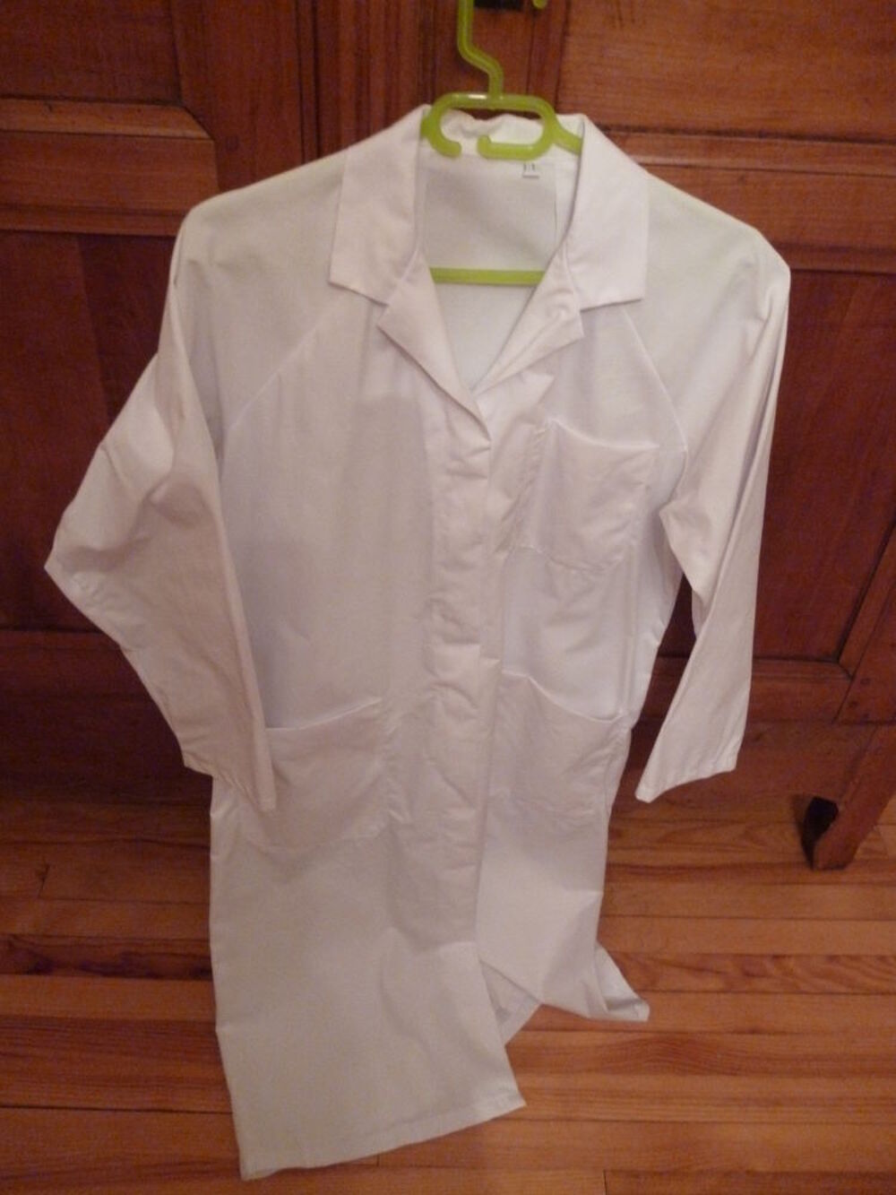 blouse blanche
Vêtements