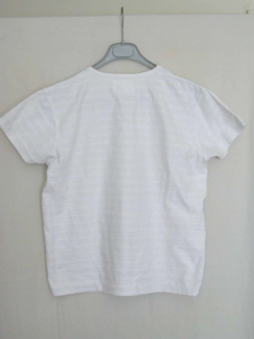 Tee-shirt ARMAND THIERRY Blanc Taille L TBE Vêtements