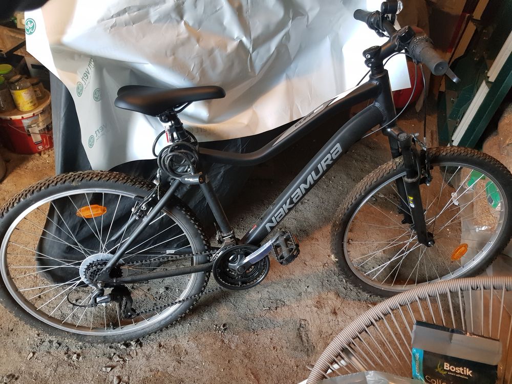 Velo femme VTT taille M Vélos