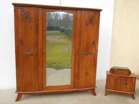 Armoire Art Dco en chne massif 380 Brens (81)