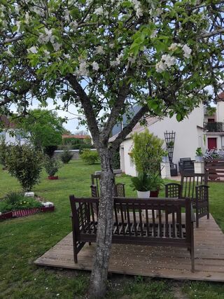  Maison � vendre 15 + pi�ces 560 m�