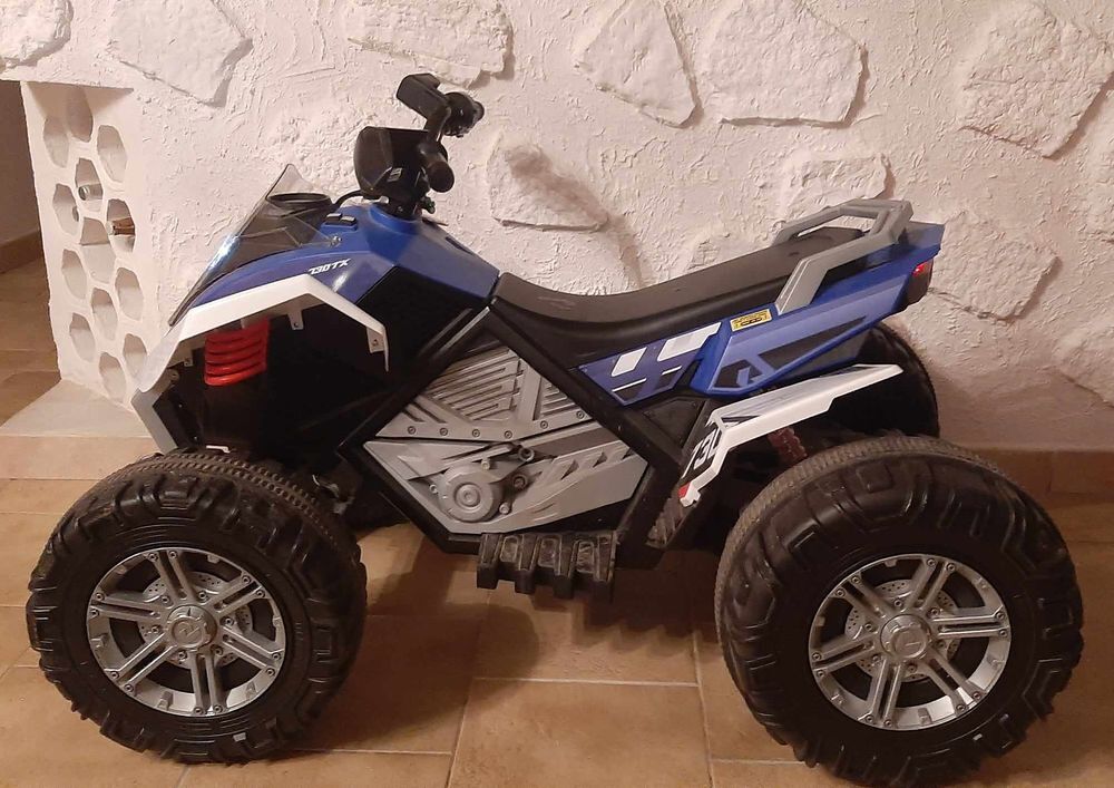 Quad enfants &eacute;lectrique Jeux / jouets