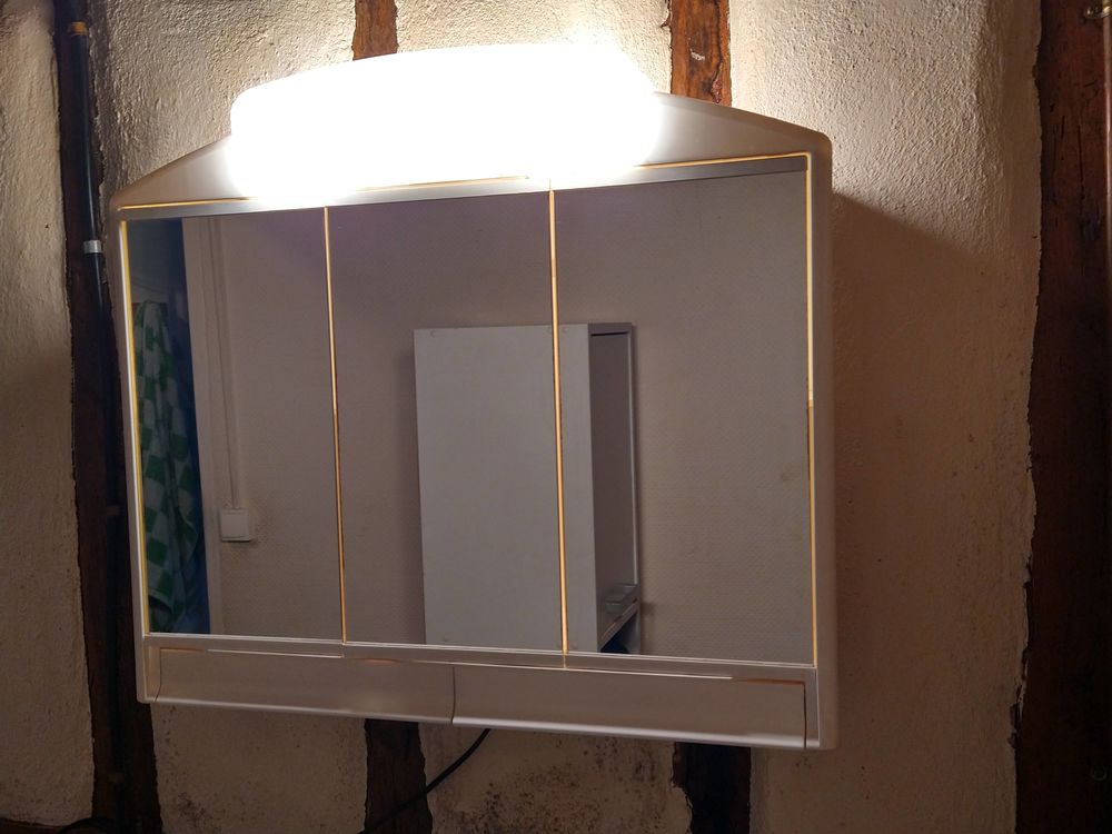 armoire de toilette Electroménager