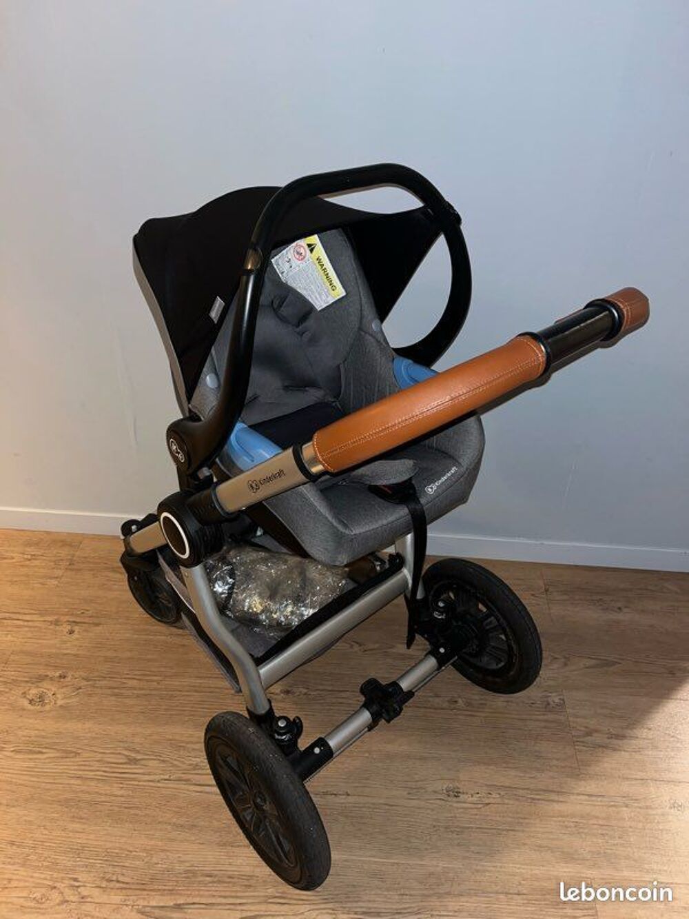 Poussette Kinderkraft 3en1 Puriculture