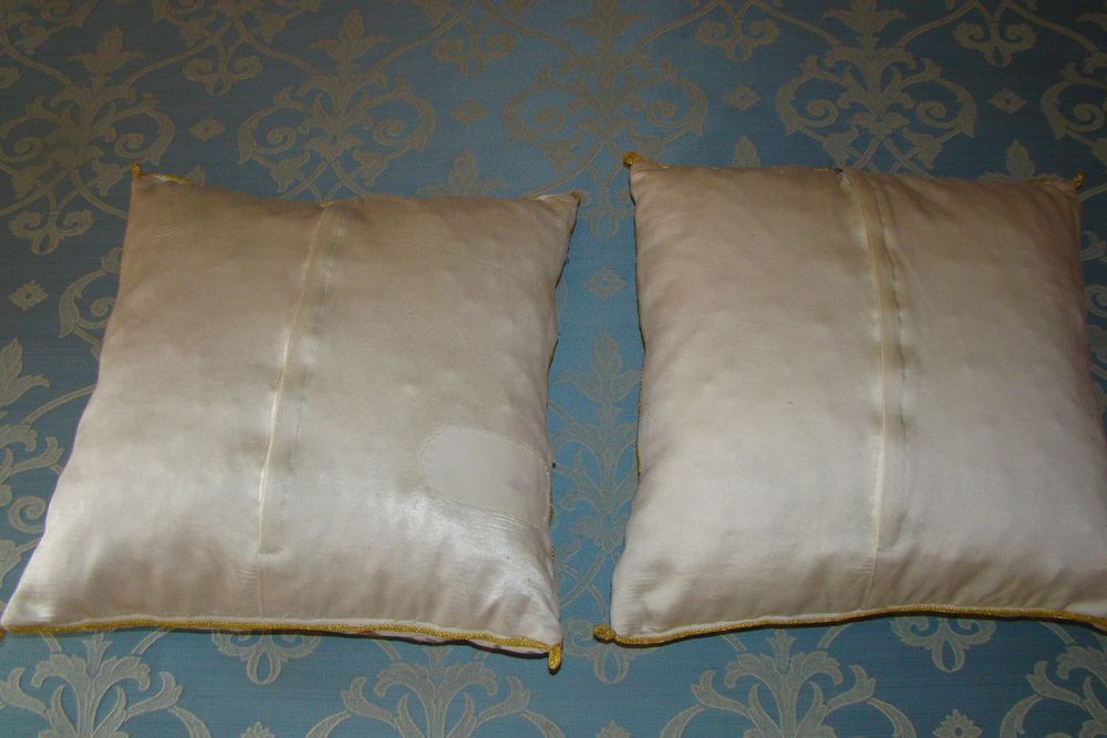 Lot de 2 coussins - vintage ann&eacute;es 1980	
Décoration