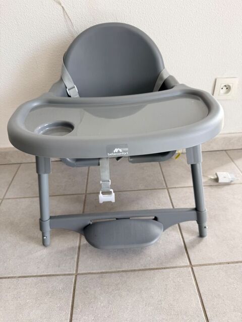 Chaise enfant r�glable en hauteur 20 Grenoble (38)