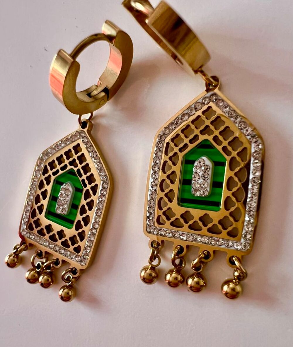 Boucles d'oreilles en acier inoxydable dor&eacute;es Bijoux et montres