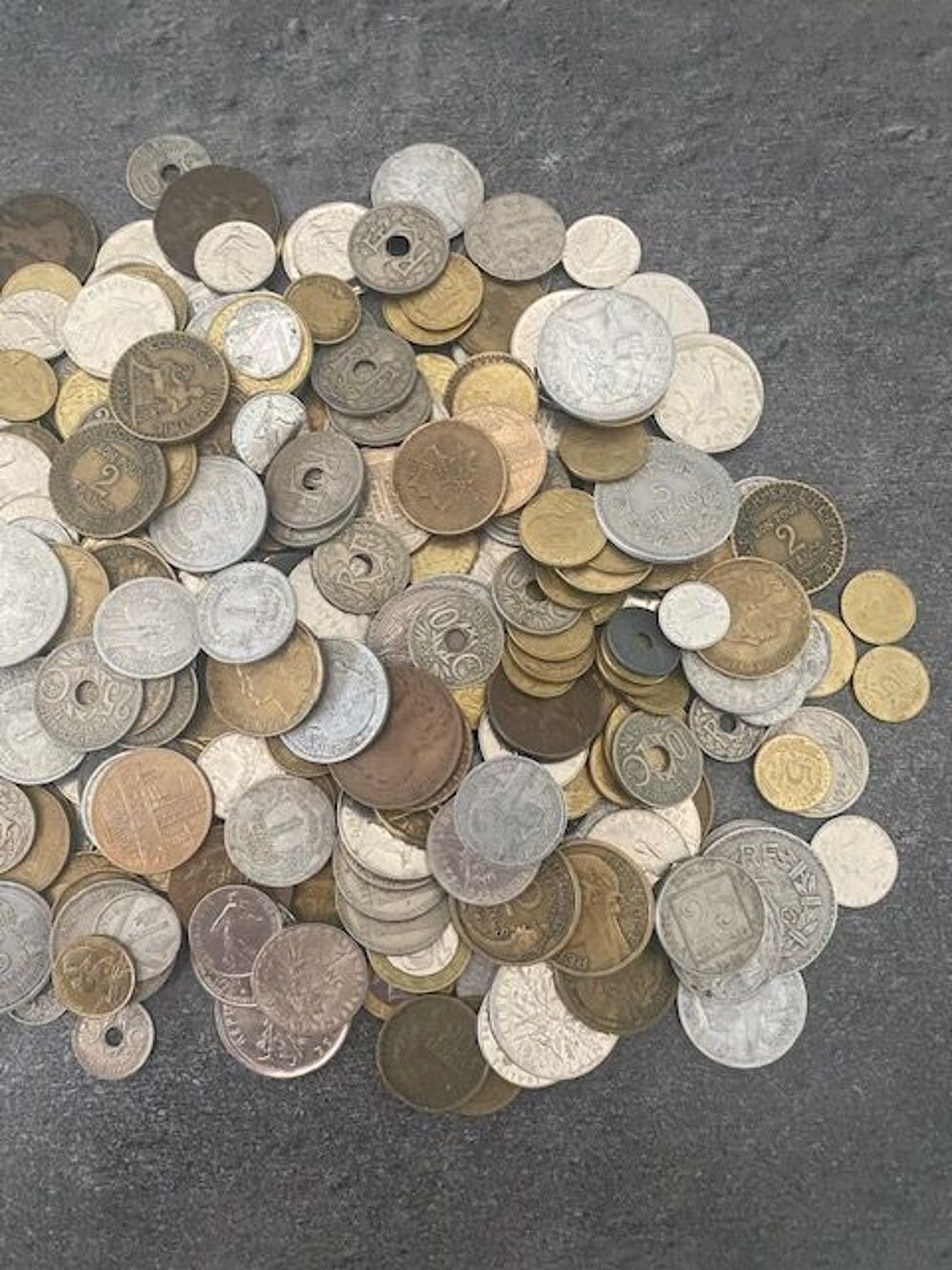 Plus de 460 pi&egrave;ces Fran&ccedil;aises toutes ann&eacute;es diff&eacute;rentes 