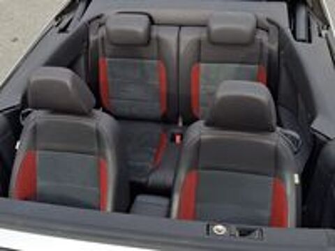 Golf Cabriolet 1.6 TDI 105 FAP 2011 occasion 33240 Saint-Laurent-d'Arce