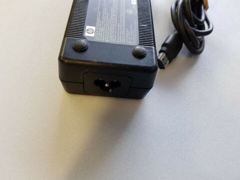 Chargeur pour PC portable HP  18,5V 6,5A 23 Versailles (78)
