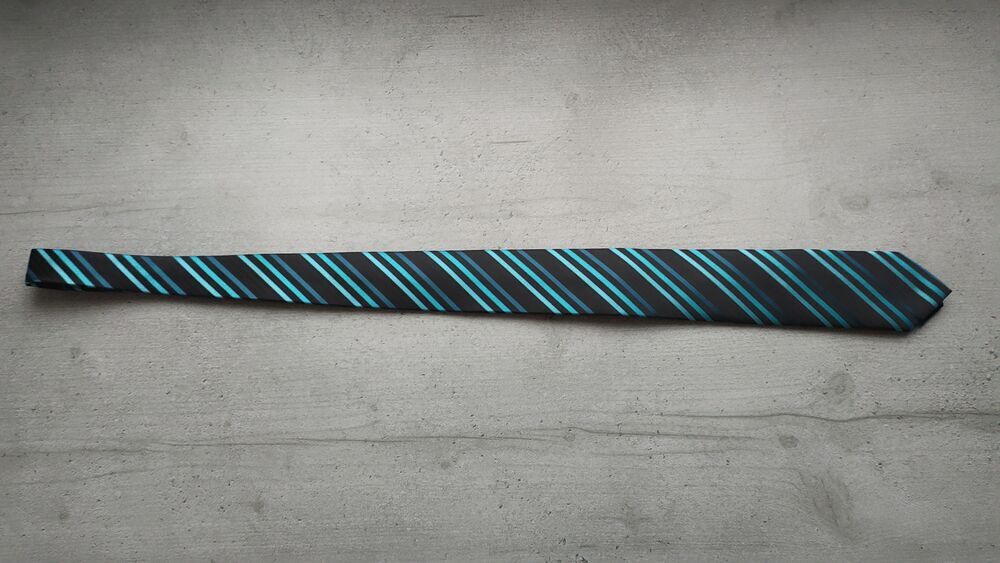 Cravate OWK OriginalWearK - Noire &agrave; Rayures Turquoise &amp; Bleu Vêtements