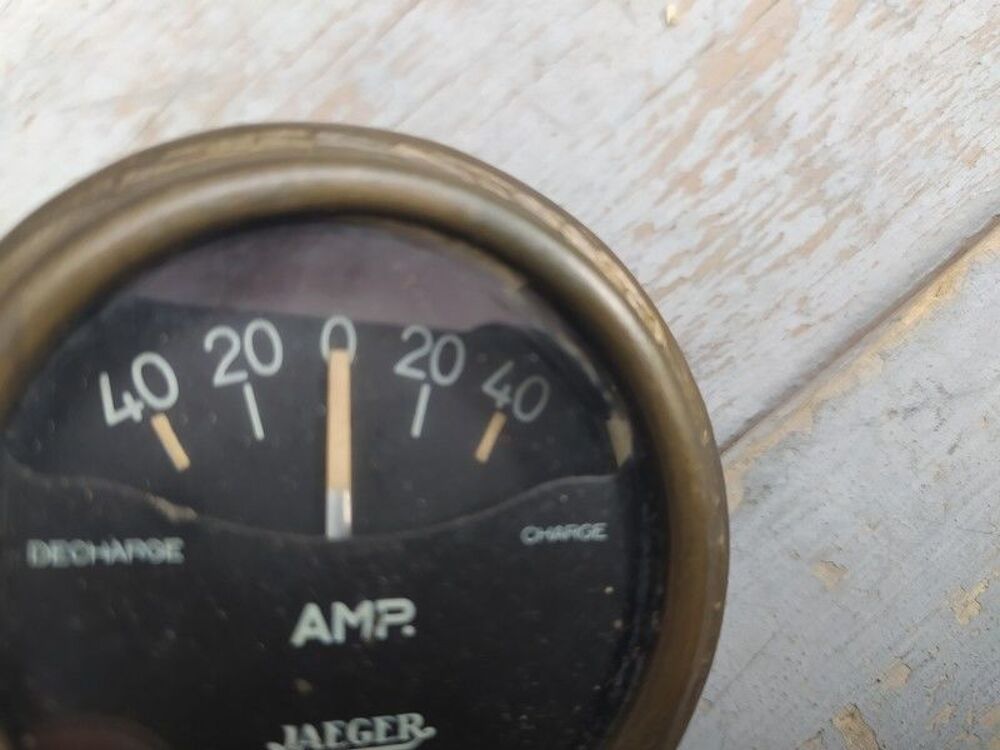 Ancien Compteur Voiture Amp&egrave;rem&egrave;tre AMP Jaeger 