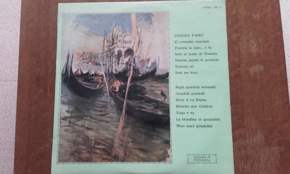 Disque 33 T VENEZIA T'AMO
(vinyle)
CD et vinyles