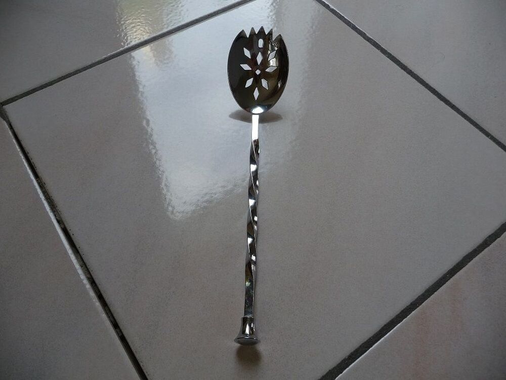 Seau &agrave; gla&ccedil;ons avec sa cuill&egrave;re ann&eacute;es 60-70 Cuisine