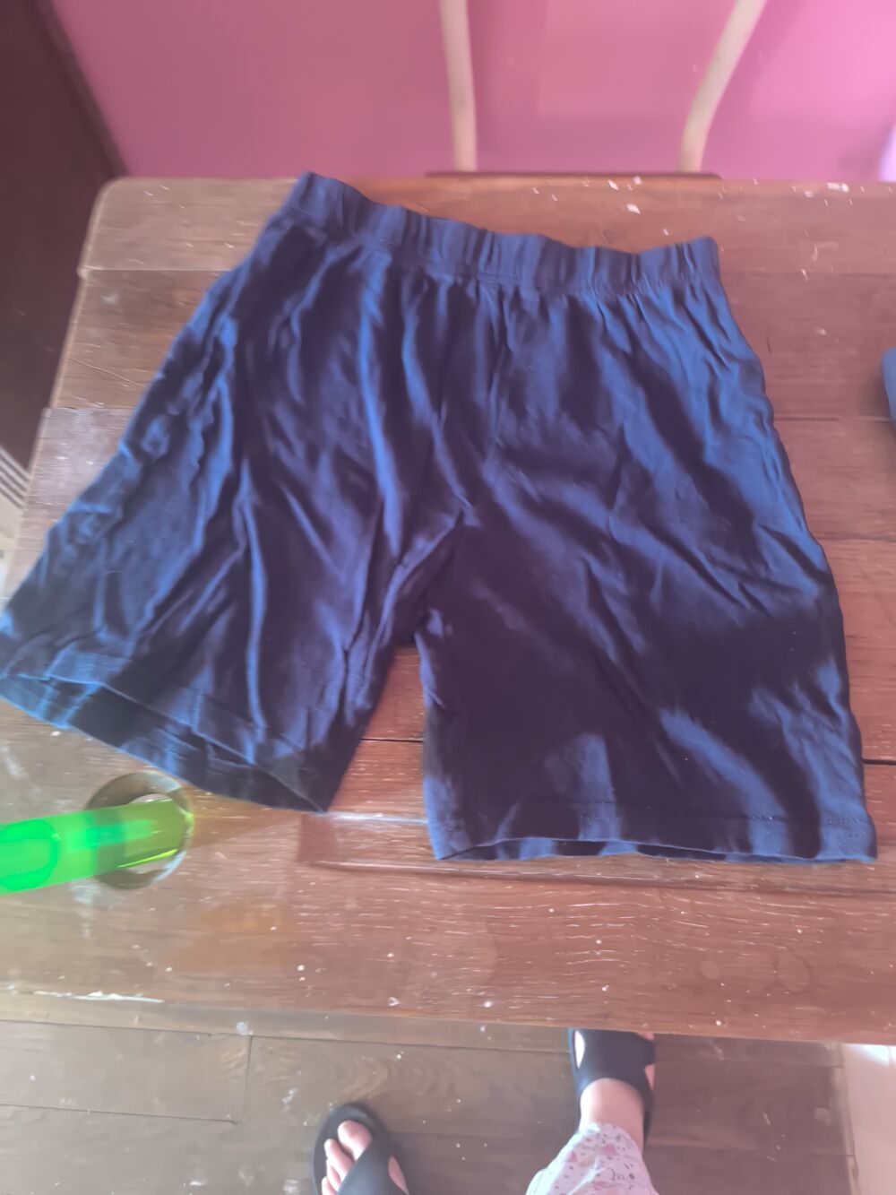 15€ deux pyjamas short et t-shirt manches Vêtements enfants