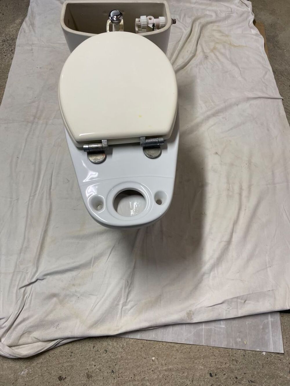 cuvette compl&egrave;te r&eacute;servoir avec m&eacute;canisme Bricolage