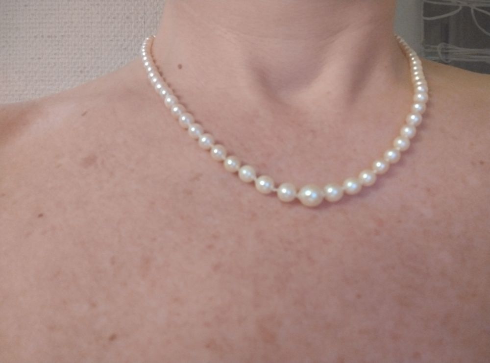 Magnifique Collier en v&eacute;ritables Perles de Culture Bijoux et montres
