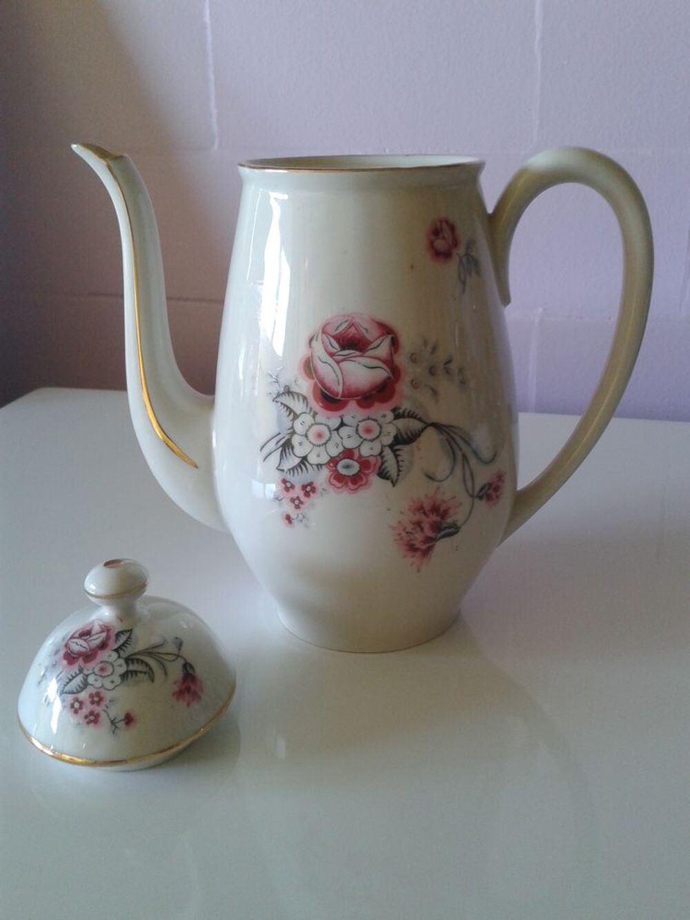 Cafeti&egrave;re ancienne en porcelaine art d&eacute;co Cuisine