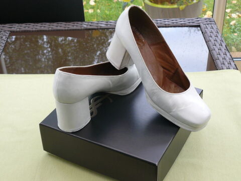 CHAUSSURES FEMME BLANCHE 35 Argentan (61)