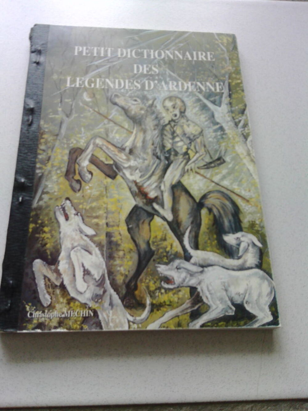 Livres sur les Ardennes 08 Livres et BD