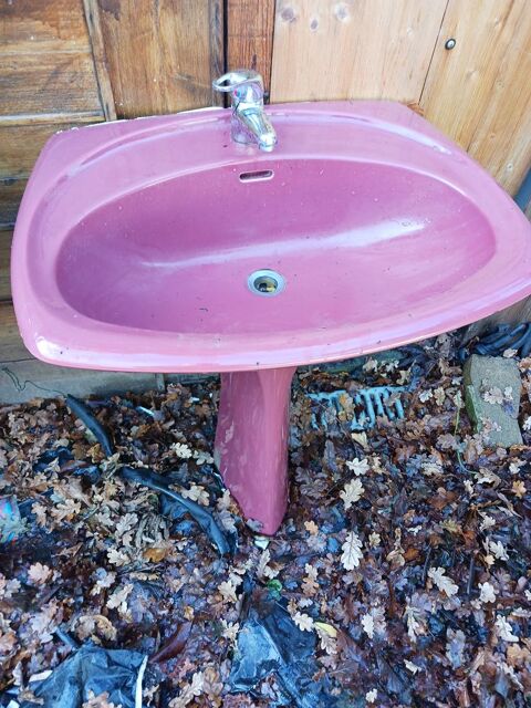 Sanitaires et accessoires pour salle de Bain 50 Hillion (22)