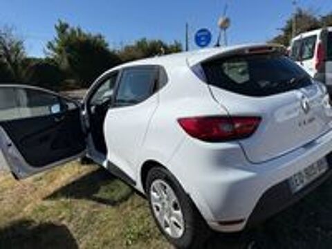 Clio IV CLIO SOCIETE DCI 75 ENERGY GENERIQUE occasion 44770 La Plaine-sur-Mer