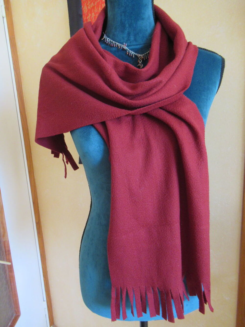 Echarpe polaire avec franges - bordeaux Vêtements