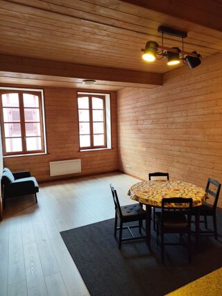 Appartement à louer 3 pièces 58 m²