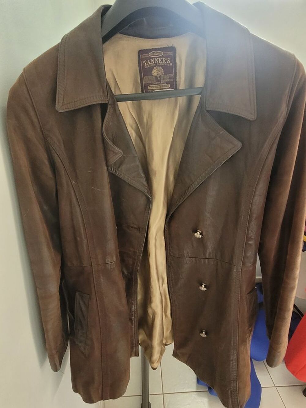 VESTE CUIR Vêtements